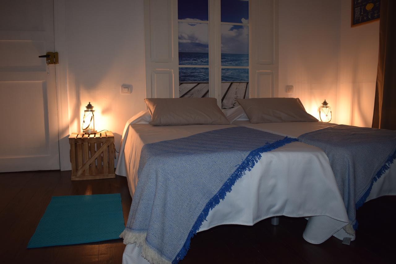Casa Cinzia Bed & Breakfast ลาสปัลมาส เด กรานคานาเรีย ภายนอก รูปภาพ