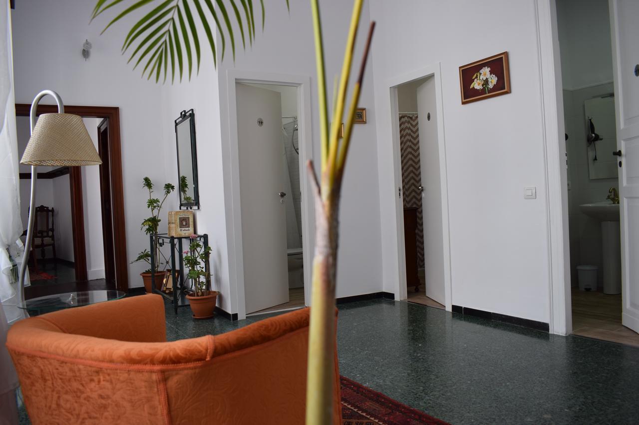 Casa Cinzia Bed & Breakfast ลาสปัลมาส เด กรานคานาเรีย ภายนอก รูปภาพ