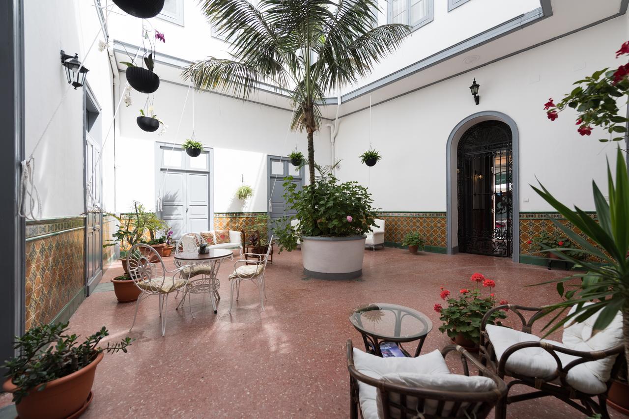 Casa Cinzia Bed & Breakfast ลาสปัลมาส เด กรานคานาเรีย ภายนอก รูปภาพ
